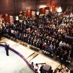 برگزاری مراسم گلریزان برای سیل زدگان با حضور قهرمانان و پیش کسوتان کشتی ایران